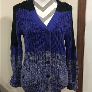 Bhutto up knitted sweater